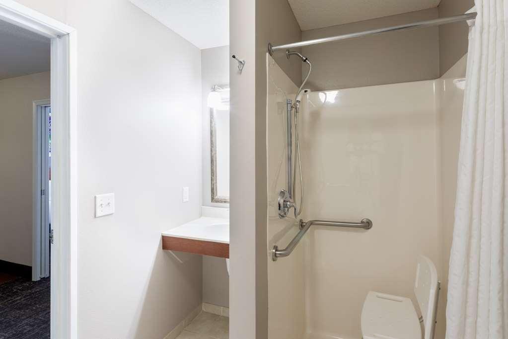 Grandstay Hotel & Suites Downtown Sheboygan Esterno foto