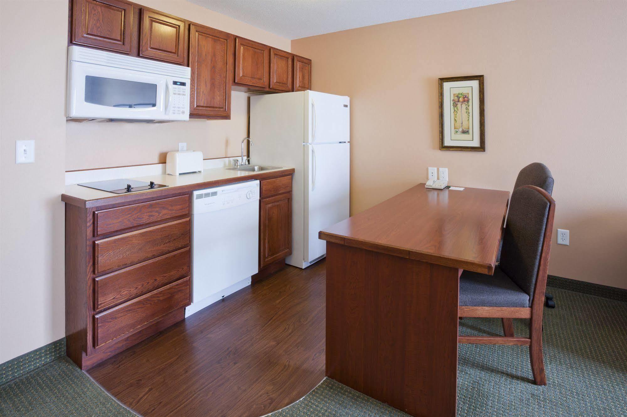 Grandstay Hotel & Suites Downtown Sheboygan Esterno foto